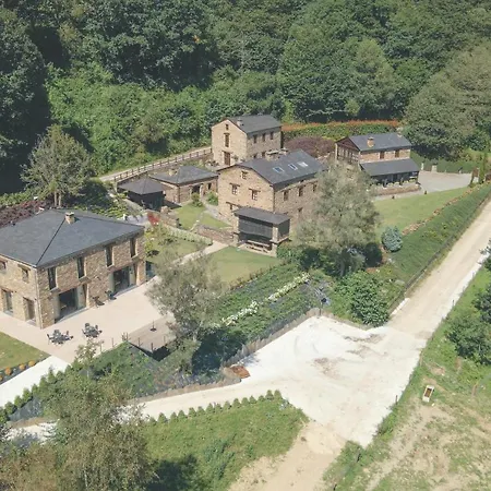 Villa Aldea Rural Y Gastro Restaurante Casona De *