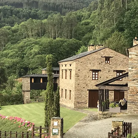 Villa Aldea Rural Y Gastro Restaurante Casona De