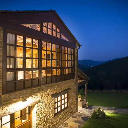 Aldea Rural Y Gastro Restaurante Casona De *