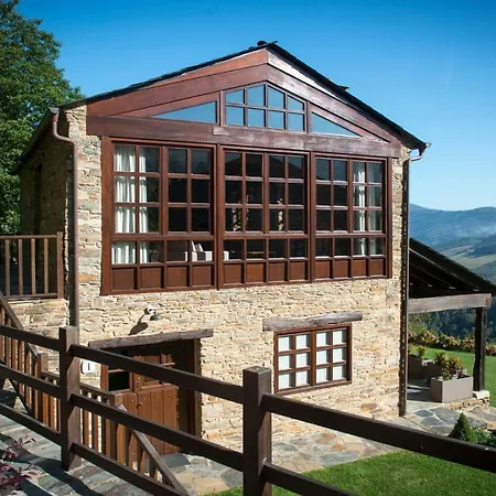 Complejo Rural Casona De