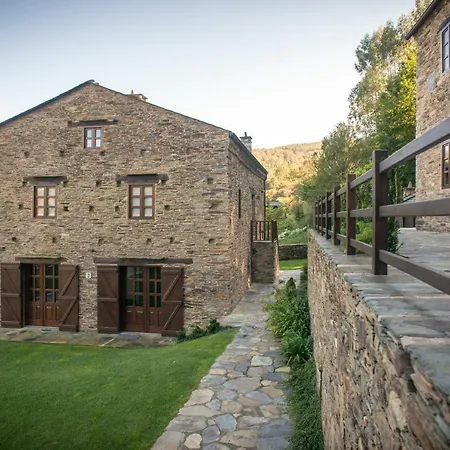 Vila Aldea Rural Y Gastro Restaurante Casona De *