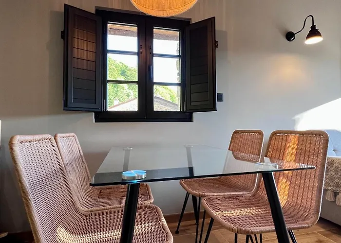 Aldea Rural Y Gastro Restaurante Casona De *