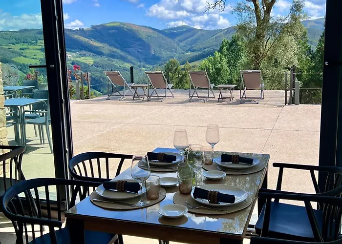 Villa Aldea Rural Y Gastro Restaurante Casona De Labrada