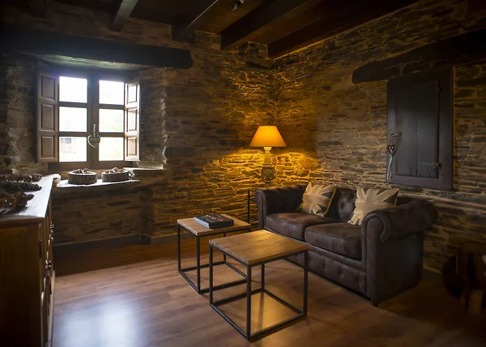 ヴィラ Aldea Rural Y Gastro Restaurante Casona De *