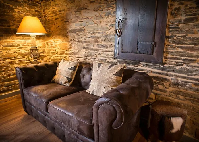 Aldea Rural Y Gastro Restaurante Casona De Vila *